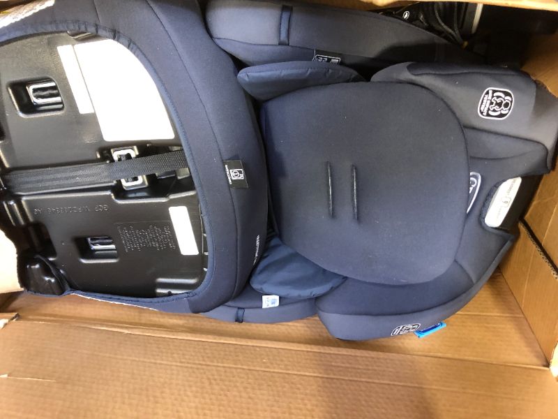 Photo 3 of Graco Tranzitions 3-in-1 Harness Booster Car Seat (Dark Blue)