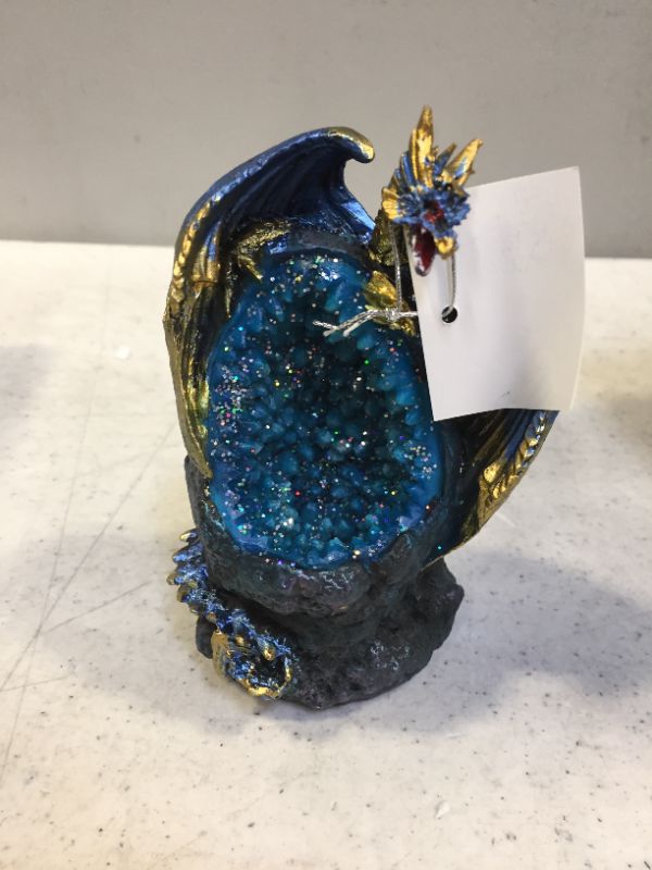 Photo 3 of GSC 71888 5 Inch Dragon Figurine LED Light Blue Crystal Stone-----PULL PLASTIC OUT OF BOTTOM AND SWITCH TO ON TO ACTIVATE LED LIGHT 
