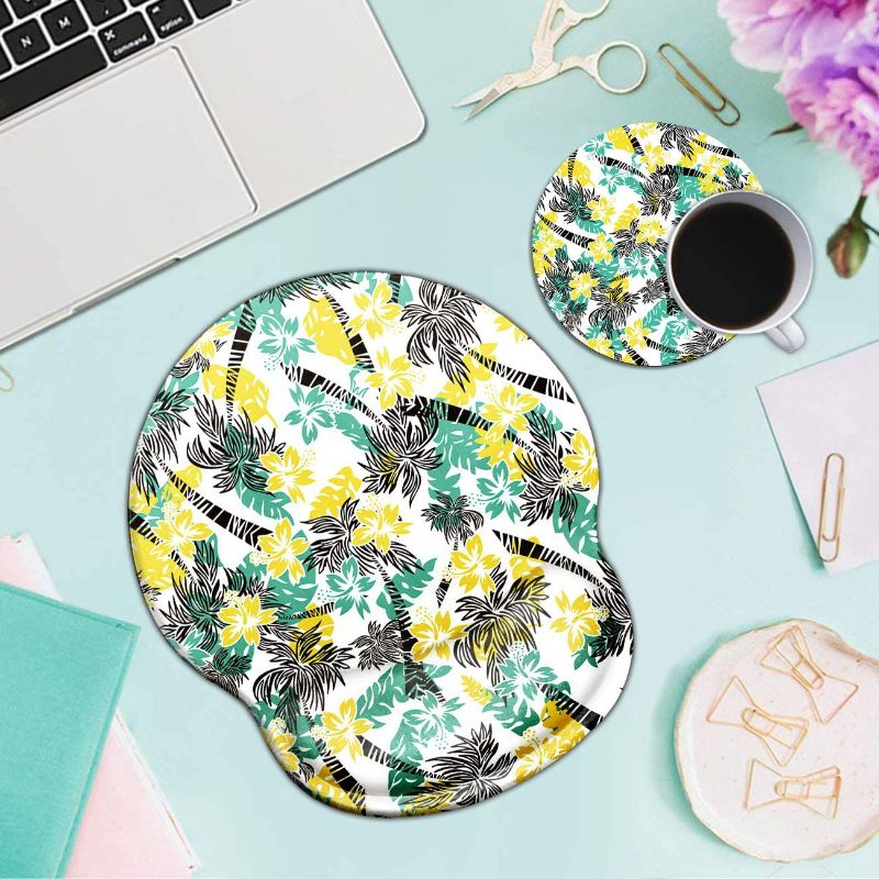 Photo 1 of Mouse Pad with Wrist Support, Coconut Tree Cute Pattern Design Ergonomic Mouse Pads and Coasters, Gaming Mousepad for Laptop Computer Home Office Working & Pain Relief
