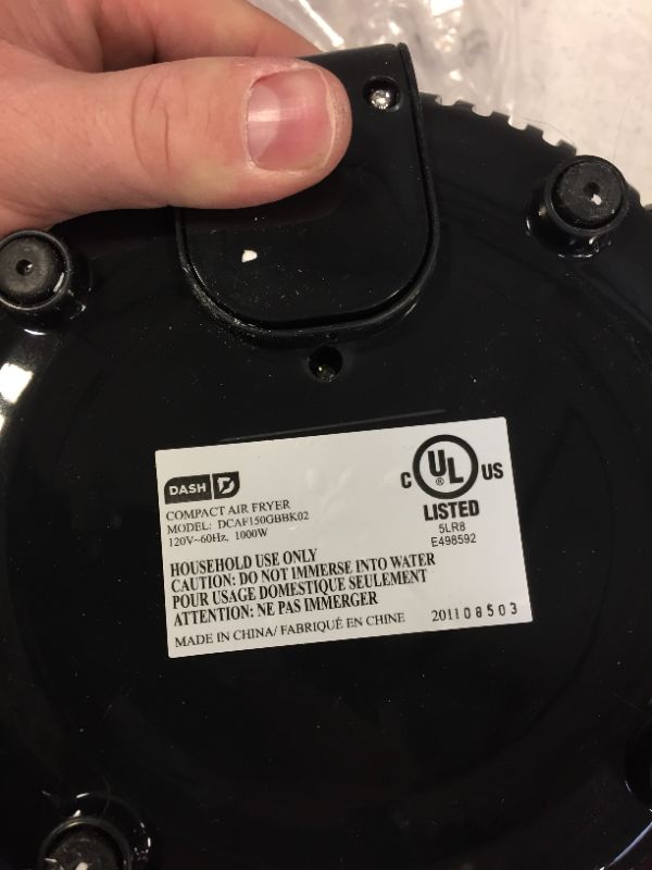 Photo 1 of DASH 1.2 Liter Compact Air Fryer