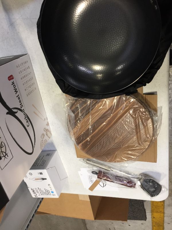 Photo 2 of Carbon Steel Wok For Electric, Induction and Gas Stoves (Lid, Spatula and User Guide Video Included)
