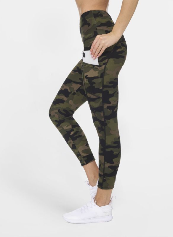 Photo 1 of L, ACTIVE CAMO 7/8 HIGH WAIST LEGGING WITH POCKETS