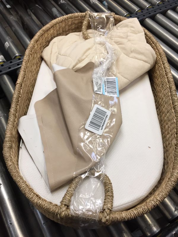 Photo 5 of Bebe Bask Premium Baby Changing Basket - Organic Seagrass Moses Basket - Luxury Leaf Liner - Thick, Soft & Waterproof Bamboo Pad - Vegan Leather Baby Changing Mat - Trendy Changing Table Topper--Rip in the basket 
