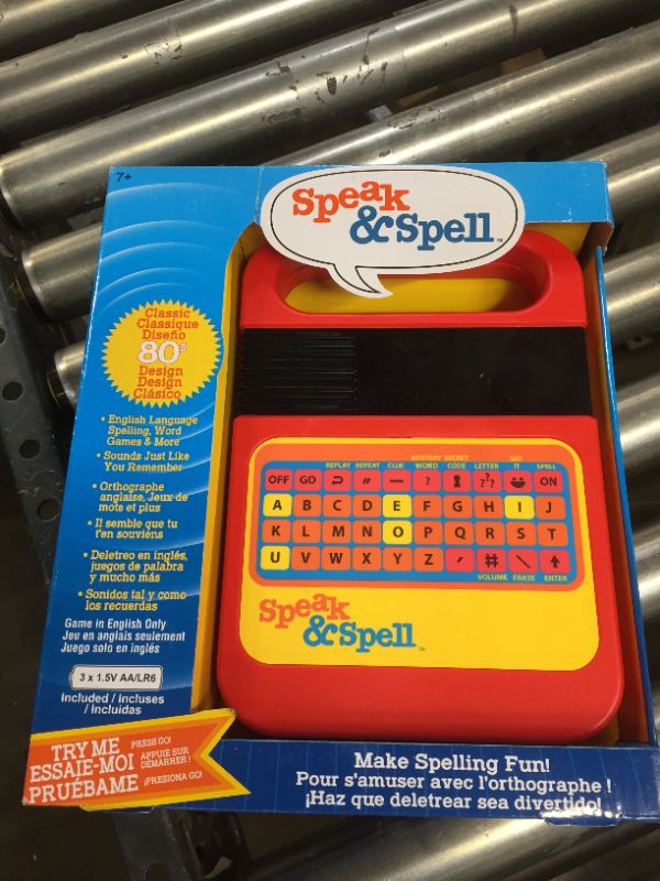 Photo 2 of Basic Fun Speak & Spell Electronic Game