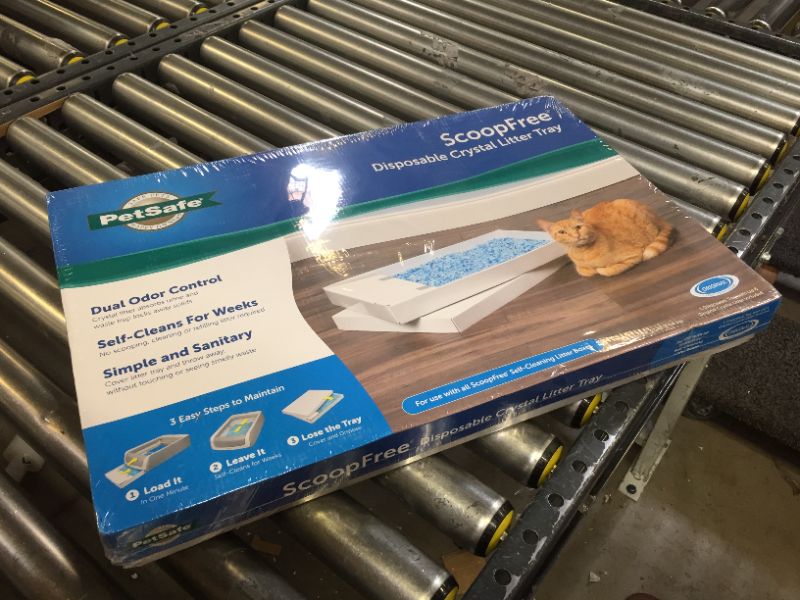 Photo 3 of Petsafe Scoopfree Cat Litter Box Tray Refills With Premium Blue Non-Clumping Crystals, 1-Pack--brand new 
