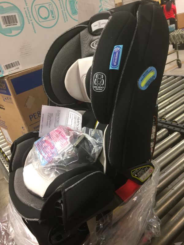 Photo 3 of Graco 4Ever DLX 4-in-1 Convertible Car Seat, Fairmont
