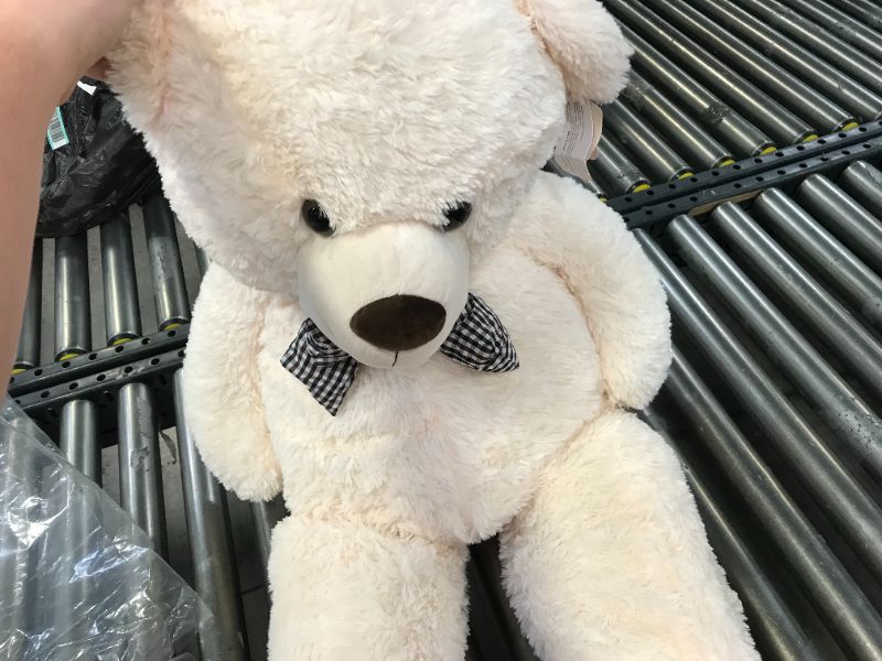 Photo 1 of 46 inch Teddy bear 