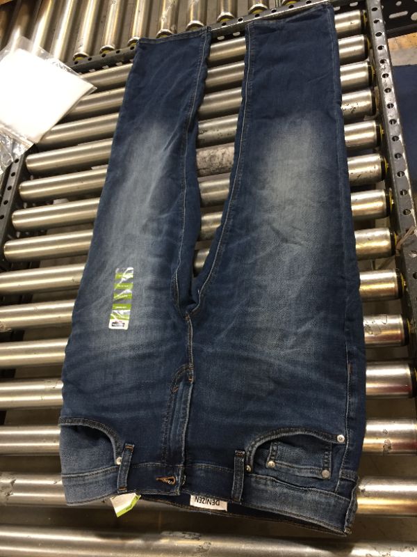 Photo 2 of DENIZEN® from Levi's® Men's 216™ Slim Fit Jeans Size 32x30