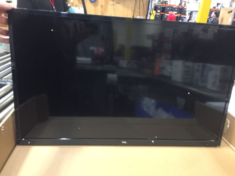 Photo 3 of PARTS ONLY TCL 32-inch Class 3-Series HD LED Smart Android TV - 32S334, 2021 Model