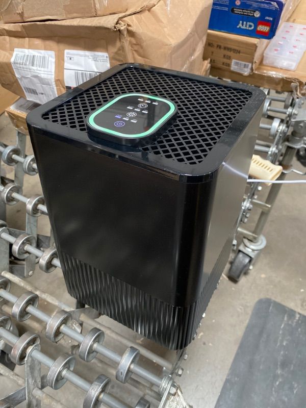 Photo 1 of Air purifier