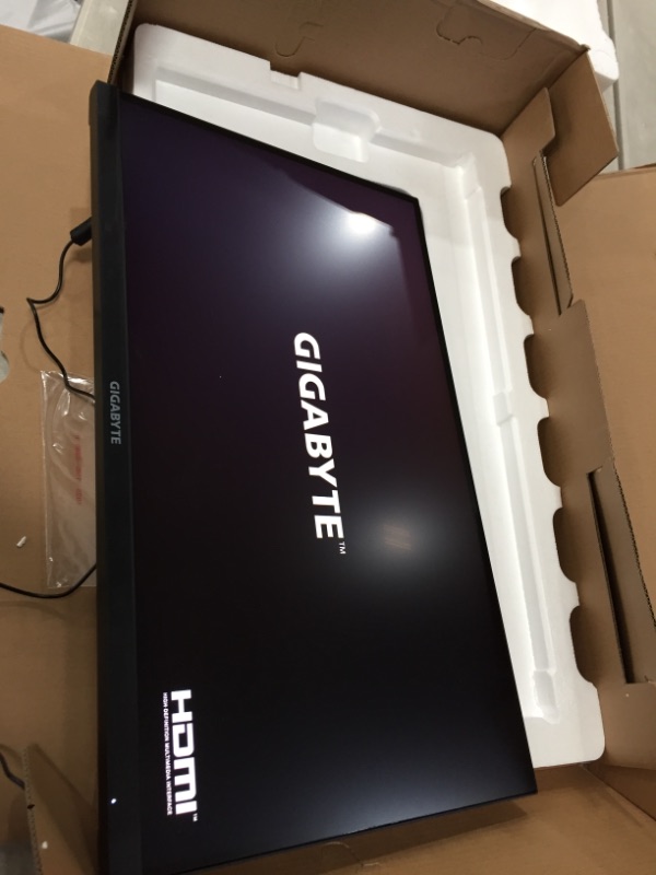 Photo 2 of GIGABYTE M27Q 27" 170Hz 1440P -KVM Gaming Monitor, 2560 x 1440 SS IPS Display, 0.5ms (MPRT) Response Time, 92% DCI-P3, HDR Ready, FreeSync Premium, 1x Display Port 1.2, 2x HDMI 2.0, 2x USB 3.0
