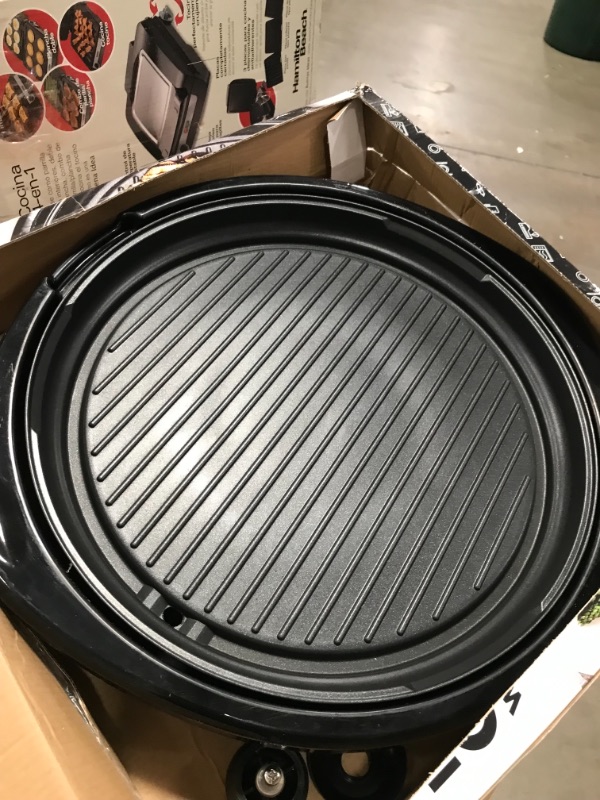 Photo 4 of Elite Gourmet 14" Electric Indoor Grill, Black
 AS IS USED, MISSING CORD, UNABLE TO TEST, NONFUNMCTIONAL,MISSING NOB FOR LID PLEASE SE PHOTOS 