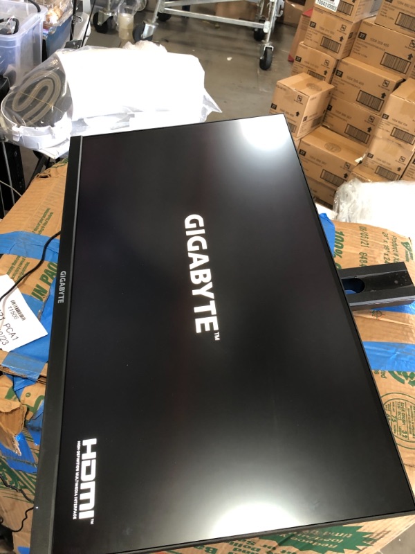 Photo 2 of GIGABYTE M27Q 27" 170Hz 1440P -KVM Gaming Monitor, 2560 x 1440 SS IPS Display, 0.5ms (MPRT) Response Time, 92% DCI-P3, HDR Ready, FreeSync Premium, 1x Display Port 1.2, 2x HDMI 2.0, 2x USB 3.0
