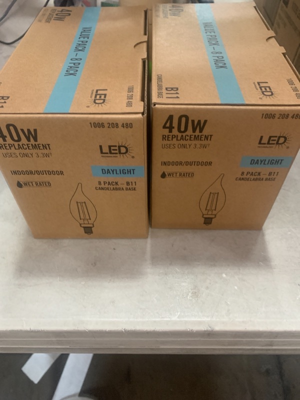 Photo 1 of 40-Watt Equivalent B11 Non-Dimmable Clear Glass Filament Vintage Edison LED Light Bulb Daylight (2 8-Packs)

