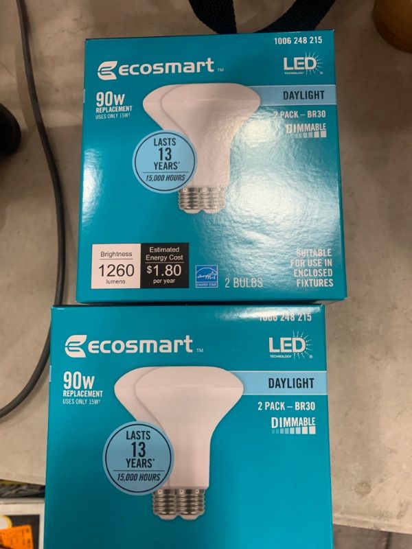 Photo 2 of 90-Watt Equivalent BR30 Dimmable ENERGY STAR LED Light Bulb Daylight (2 2-Packs)
