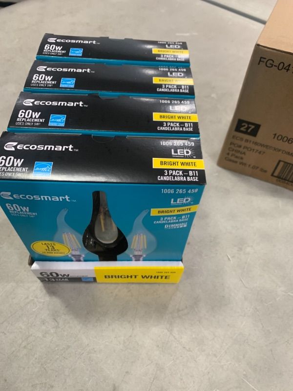 Photo 2 of 60-Watt Equivalent B11 Dimmable Flame Bent Tip Clear Glass Filament LED Vintage Edison Light Bulb Bright White (4 3-Packs)
