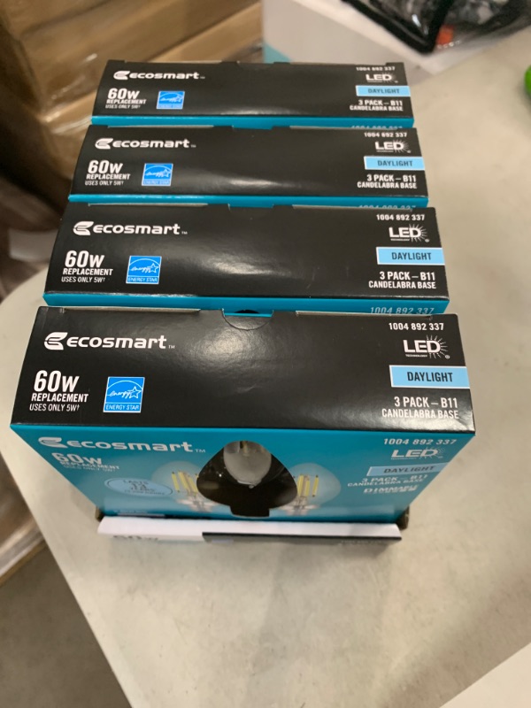 Photo 2 of 60-Watt Equivalent B11 Dimmable ENERGY STAR Clear Glass Filament LED Vintage Edison Light Bulb Daylight (4 3-Packs)
