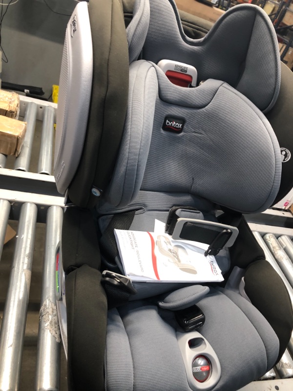 Photo 4 of Britax Advocate ClickTight Convertible Car Seat - Otto Safewash