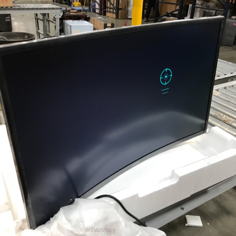 Photo 2 of SAMSUNG UR59 Series 32-Inch 4K UHD (3840x2160) Computer Monitor, Curved, HDMI, Display Port, 3-sided border-less, Eye Saver Mode (LU32R590CWNXZA)
