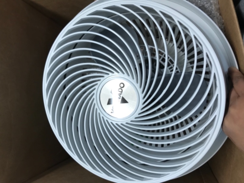 Photo 2 of Vornado 783DC Energy Smart Full-Size Air Circulator Fan with Variable Speed Control and Adjustable Height
