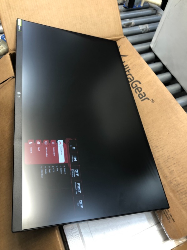 Photo 1 of DAMAGED LG 27GN800-B Ultragear Gaming Monitor 27" QHD (2560 x 1440) IPS Display, IPS 1ms (GtG) Response Time, 144Hz Refresh Rate, NVIDIA G-SYNC Compatible, AMD FreeSync Premium - Black
