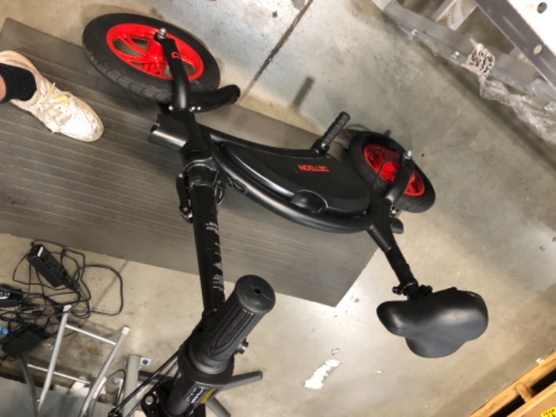 Photo 3 of Jetson Bolt Electric Bike - Black **MISSING CHARGER/UNTESTED

ONE TIRES DOES NOT ALLOW IN AIR  