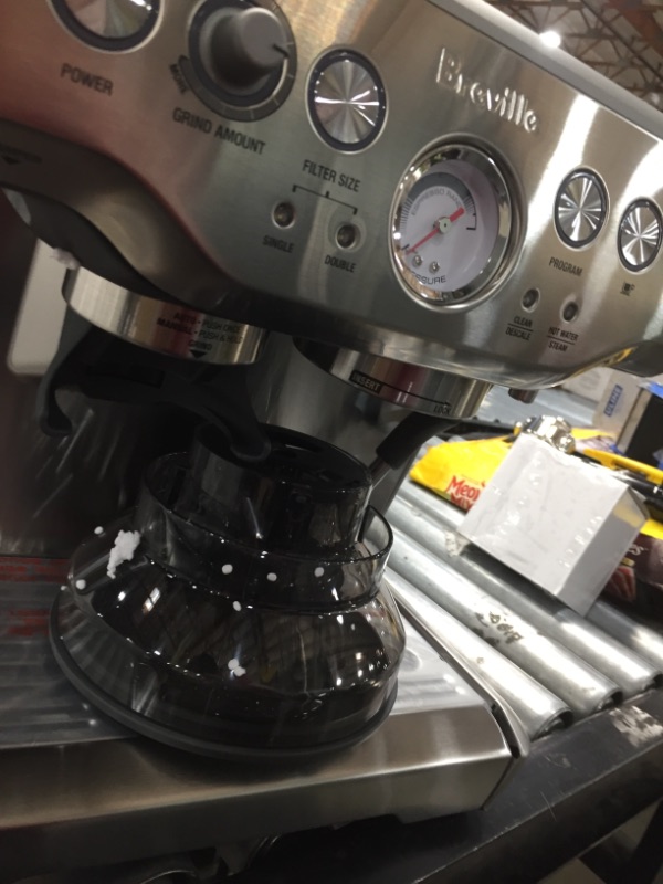 Photo 9 of Breville BES870XL Barista Expr
**DAMAGED DENTS, TURNS ON FUNCTIONS**
