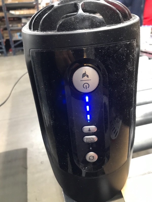 Photo 2 of Honeywell QuietClean Tower Air Purifier with Permanent Filters - Black (HFD230BV1)

//TESTED AND WORKING, FAM POWER NOT STRONG 
