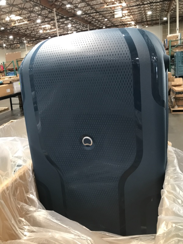 Photo 4 of .DELSEY Paris Clavel Hardside Expandable Luggage with Spinner Wheels, Blue Jean, Checked-Large 30 Inch (CODE 000) DOES NOT COME WITH KEYS

//MINOR COSMETIC DAMAGE 
