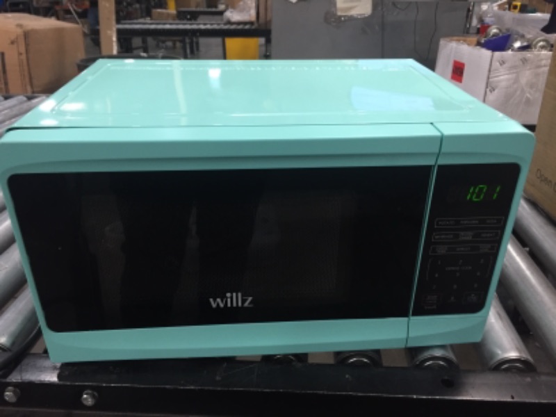 Photo 3 of Willz Countertop Small Microwave Oven, 6 Preset Cooking Programs Interior Light LED Display 0.7 Cu.Ft 700W Green WLCMV807GN-07

//TESTED AND FUNCTIONAL 
