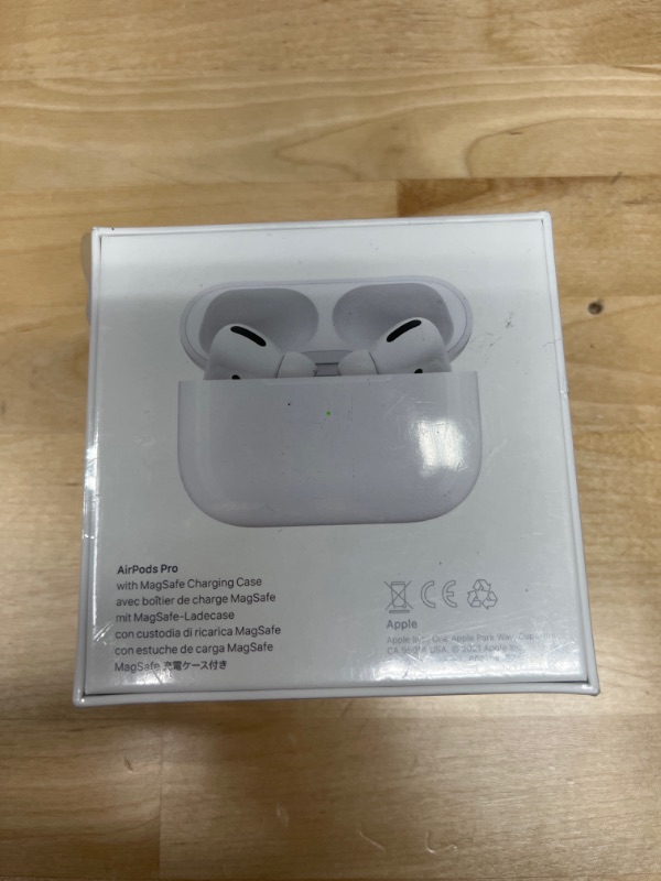 Photo 2 of New Apple AirPods Pro     
(BRAND NEW!  COMPLETLY SEALED ) 
(Open To Verify the Contents)