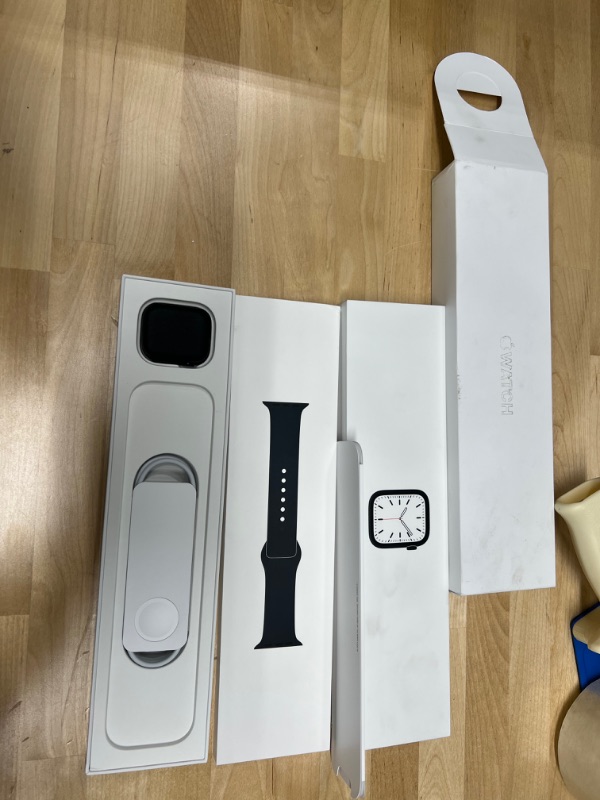 Photo 4 of Apple Watch Series 7 GPS, 41mm Midnight Aluminum Case with Midnight Sport Band - Regular
