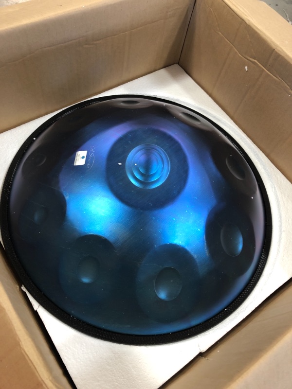 Photo 2 of 9 Notes 22 Inches Professional Handpan in Minor D Hand Pan Steel Drum Percussion Instrument for Professional Performance
BLUE