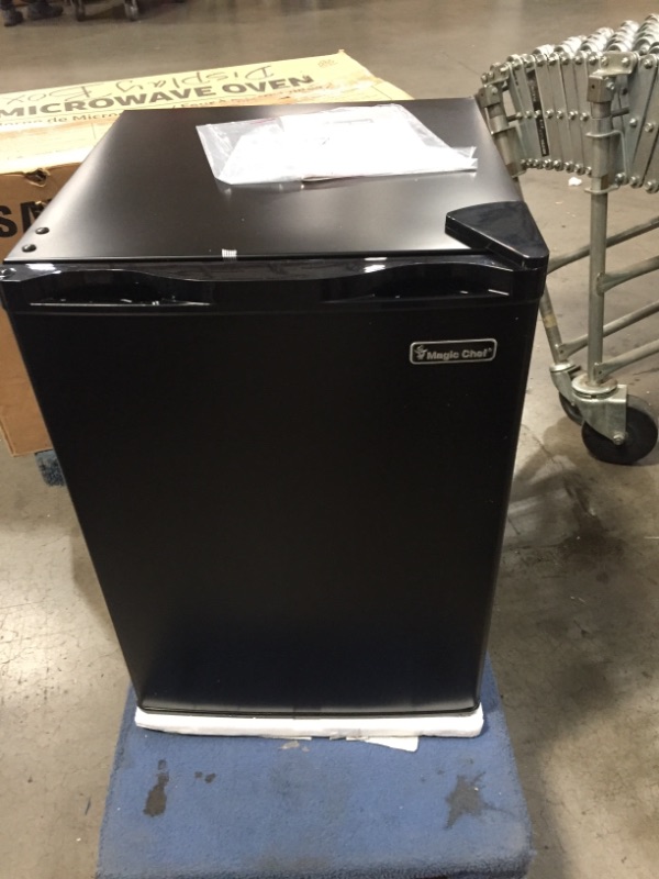 Photo 1 of Magic Chef
2.6 cu. ft. Mini Fridge in Black, ENERGY STAR