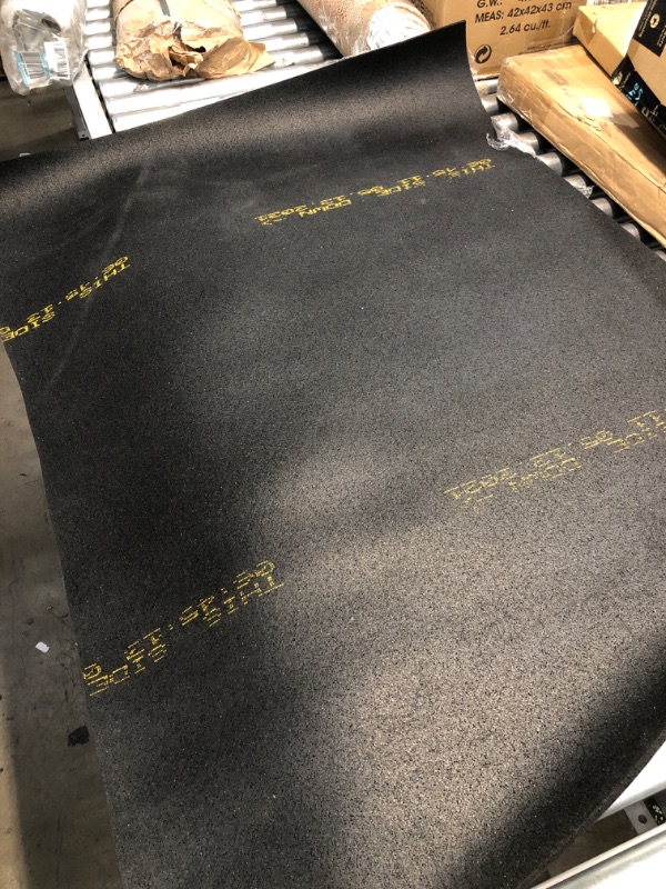 Photo 1 of 3' x 4' mat
