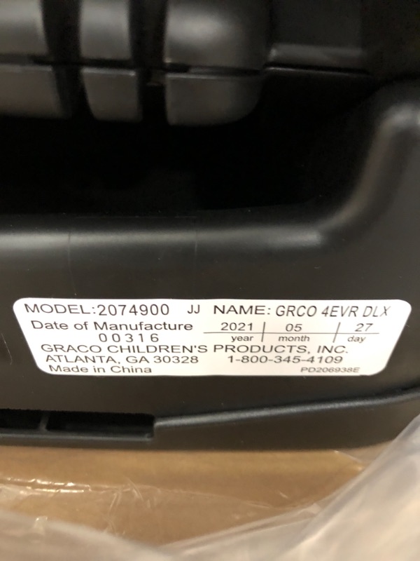 Photo 1 of Graco 4ever DLX 4-in-1 Convertible Car Seat - Zagg