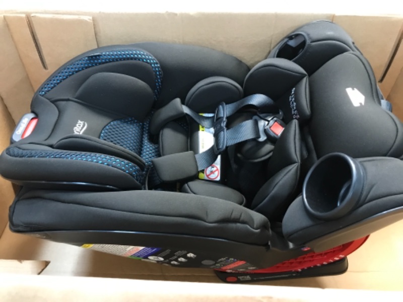 Photo 2 of Britax Grow with You ClickTight Harness-2-Booster Car Seat 2 Layer Impact Protection - 25 to 120 Pounds + Cool Flow Ventilating Fabric