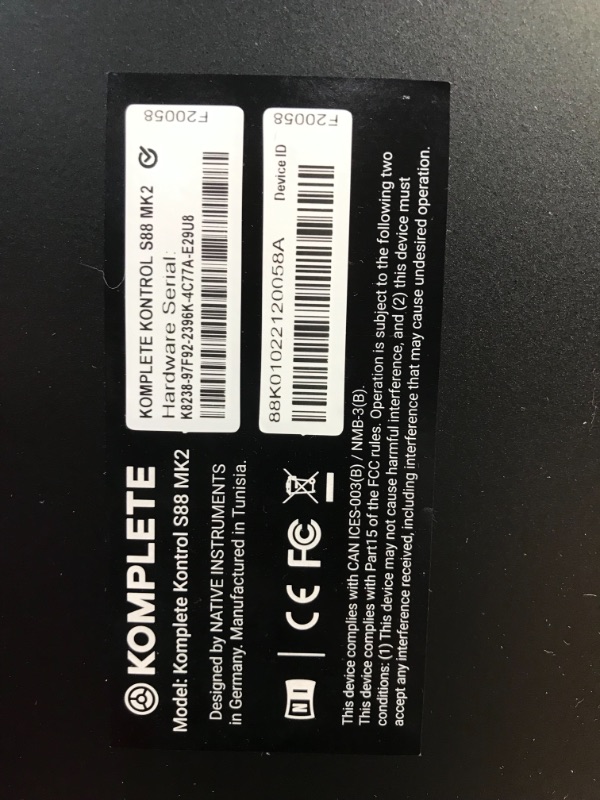 Photo 3 of Native Instruments KOMPLETE KONTROL S88 MK2 88-Key Controller for KOMPLETE
**MISSING COMPONENT**