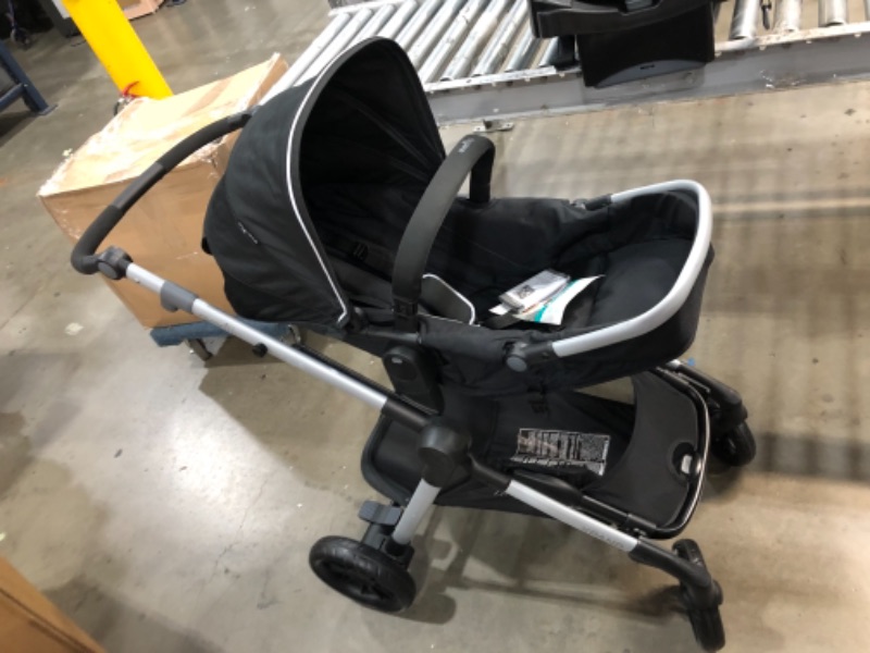 Photo 2 of Evenflo Pivot Xpand Modular Travel System with SafeMax Infant Car Seat
