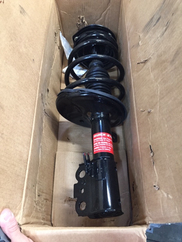 Photo 3 of  Quick Complete Strut Assembly
***CAR YEAR, MAKE, MODEL, COMPATABILITY UNKNOWN***