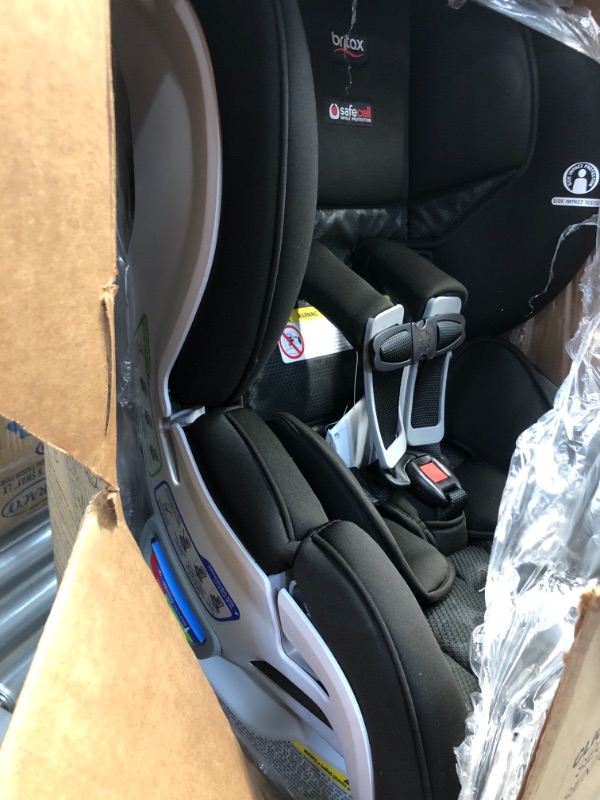 Photo 3 of Britax Marathon ClickTight Convertible Car Seat, Bubbles [Amazon Exclusive]
