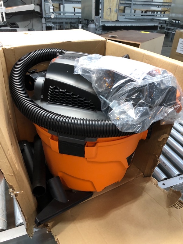 Photo 2 of 9 Gal. 4.25-Peak HP NXT Wet/Dry Shop Vacuum with Filter, Hose and Accessories
