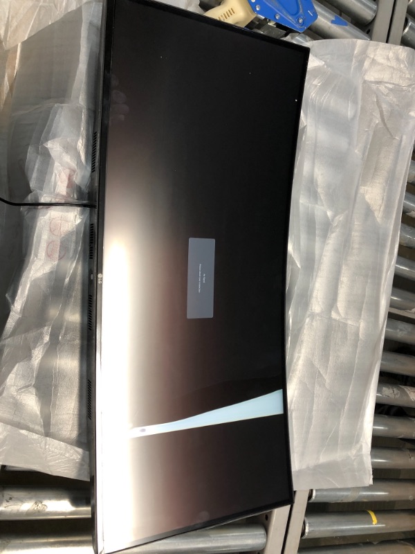 Photo 3 of DAMAGED//PARTS ONLY: LG 34WN80C-B UltraWide Monitor 34” 21:9 Curved WQHD (3440 x 1440) IPS Display, USB Type-C (60W PD) , sRGB 99% Color Gamut, 3-Side Virtually Borderless Design, Tilt/Height Adjustable Stand - Black
