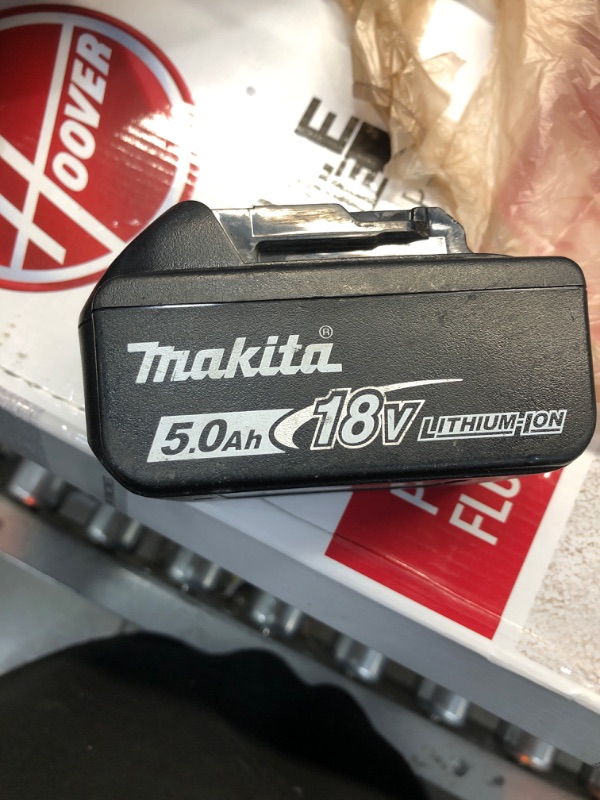 Photo 2 of Makita 18-Volt LXT Lithium-Ion High Capacity Battery Pack 5.0Ah with Fuel Gauge