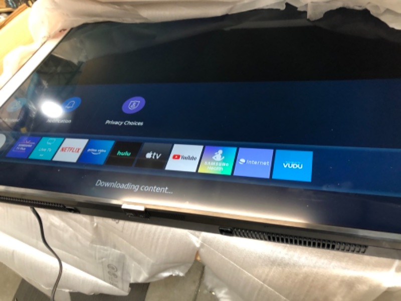 Photo 3 of SAMSUNG 50-inch Class Crystal UHD TU-8000 Series - 4K UHD HDR Smart TV with Alexa Built-in (UN50TU8000FXZA, 2020 Model)
