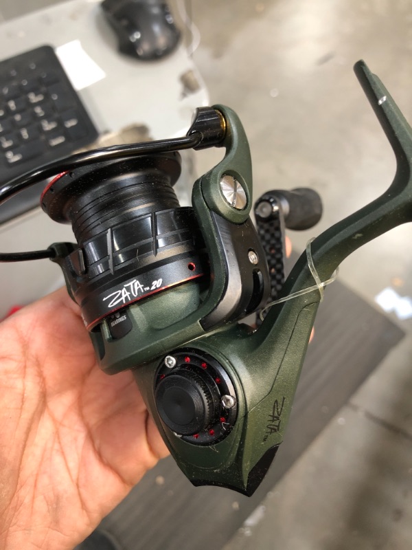 Photo 2 of Abu Garcia Zata Spinning Fishing Reel-Style: 20
