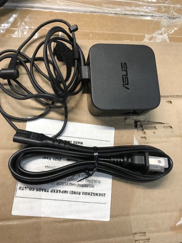 Photo 2 of 65W Asus pa-1650-78 adp-65gd b AC Adapter
