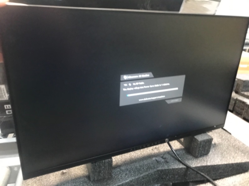 Photo 2 of Alienware 25 Gaming Monitor - AW2518Hf, Full HD @ Native 240 Hz, 16: 9, 1ms response time, DP, HDMI 2.0A, USB 3.0, AMD Freesync, Tilt, Swivel, Height-Adjustable
