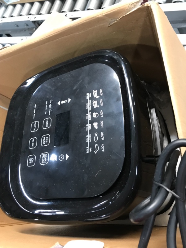 Photo 2 of NuWave 8-Quart 6-in-1 Brio Healthy Digital Air Fryer with One-Touch Digital Controls, Integrated Digital Temperature Probe & Advanced Cooking Functions
