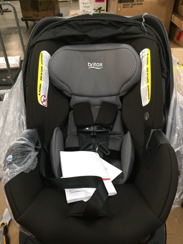 Photo 4 of Britax B-Lively & B-Safe Gen2 FlexFit Travel System - SafeWash
